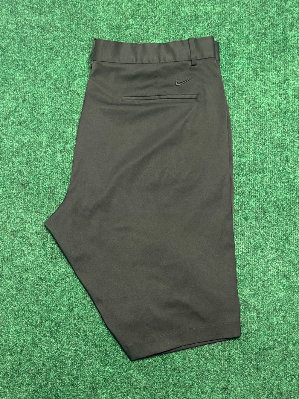 Nike Dri-Fit Golf Shorts (W36 & 10.5” Inseam / Black)